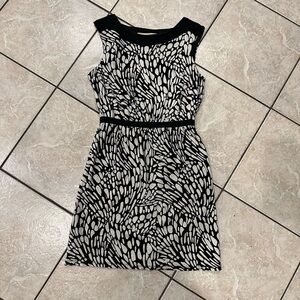 Loft Black and White Patterned Dress XSP